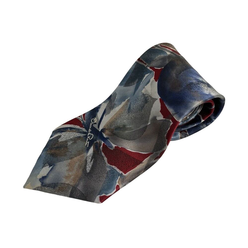 Vintage Oscar de la Renta Mens Tie, Script Logo, Blue Burgundy Flower VINTAGE
